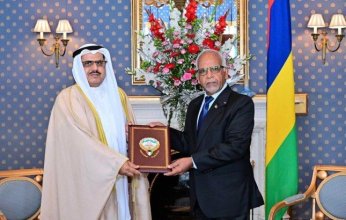 سفير الكويت لدى جنوب افريقيا يقدم أوراق اعتماده سفيرا فوق العادة ومفوضا غير مقيم لدى موريشيوس