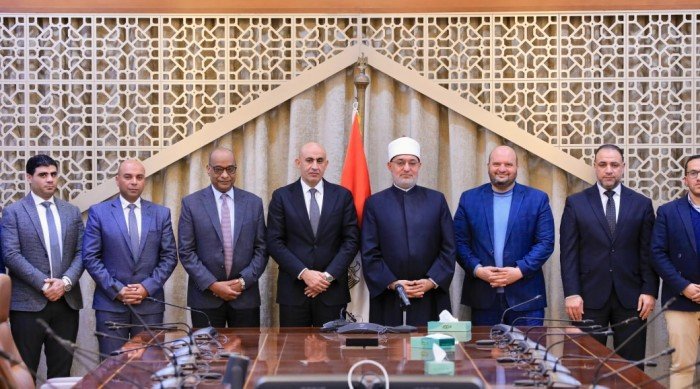 مصر.. مذكرة تفاهم بين الإفتاء والتعليم توقعان لمحو الأمية الدينية وترسيخ الفكر الوسطي مصر.. مذكرة تفاهم بين الإفتاء والتعليم توقعان لمحو الأمية الدينية وترسيخ الفكر الوسطي