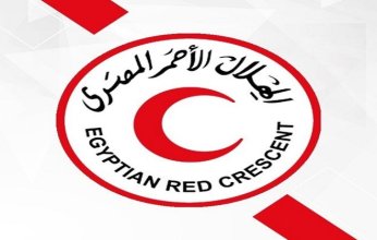 الهلال الأحمر المصري يُساند جهود الحماية المدنية في انتشال ضحايا حادث عقار إمبابة.. ماذا حدث؟