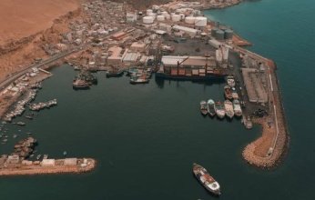 عودة ميناء المكلا اليمني لاستئناف نشاطه الملاحي والتجاري بشكل طبيعي