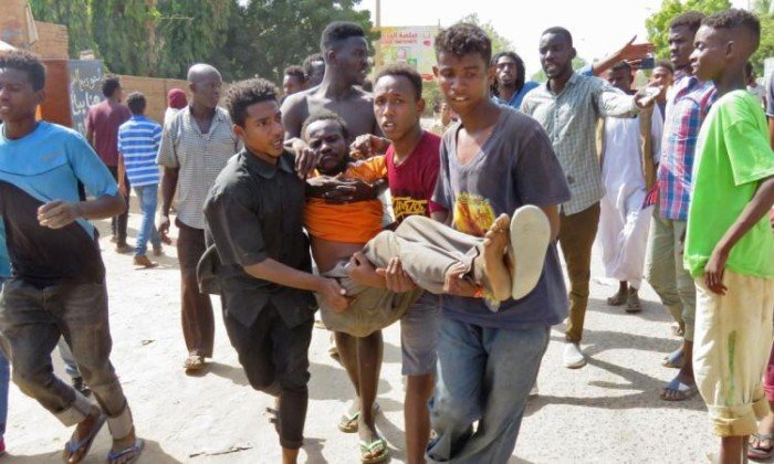 بينهم 43 طفلا.. استشهاد 79 سودانيا في قصف بمسيرة في كالوقي جنوب كردفان بينهم 43 طفلا.. استشهاد 79 سودانيا في قصف بمسيرة في كالوقي جنوب كردفان