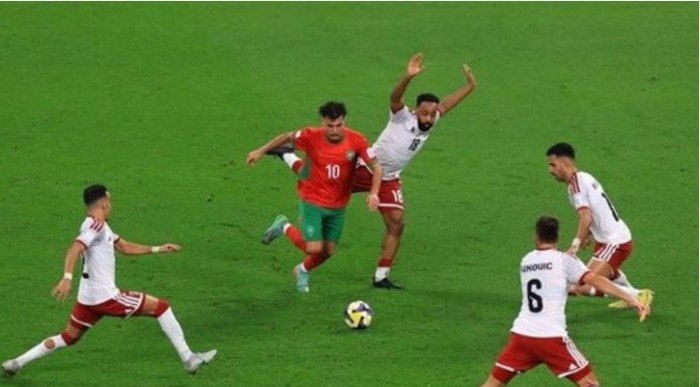 المغرب تهزم الإمارات وتتأهل لنهائي كأس العرب المغرب تهزم الإمارات وتتأهل لنهائي كأس العرب