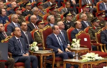 الرئيس السيسي يشاهد فيلماً تسجيليا يوثق مسيرة معرض «إيديكس 2025» في نسخه الثلاث السابقة