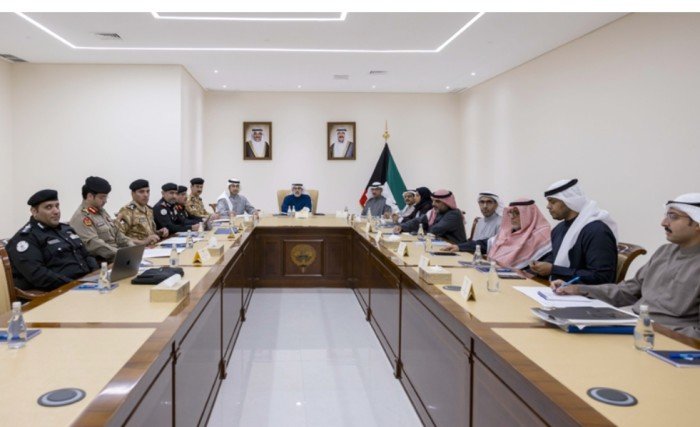 الكويت.. نائب وزير الخارجية يترأس اجتماع لجنة الحدود الكويت.. نائب وزير الخارجية يترأس اجتماع لجنة الحدود