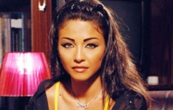 وفاة والدة الفنانة دوللي شاهين