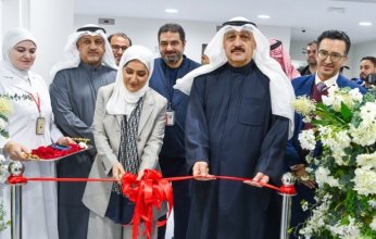 الكويت.. وزير الصحة يفتتح جناحاً إضافياً للجراحة في المستشفى الأميري
