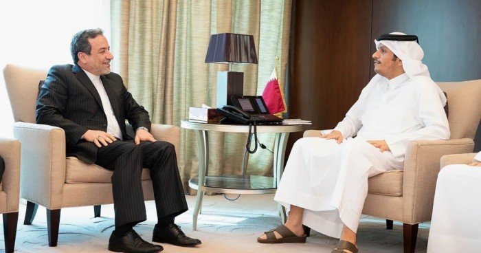 رئيس مجلس الوزراء وزير الخارجية القطري يبحث مع نظيره الإيراني تطورات المنطقة وسبل خفض التصعيد رئيس مجلس الوزراء وزير الخارجية القطري يبحث مع نظيره الإيراني تطورات المنطقة وسبل خفض التصعيد