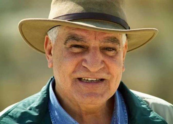 هوليود تحتفى بالعالم المصرى زاهى حواس فى العرض العالمى الأول لفيلم "الرجل ذو القبعة" هوليود تحتفى بالعالم المصرى زاهى حواس فى العرض العالمى الأول لفيلم "الرجل ذو القبعة"
