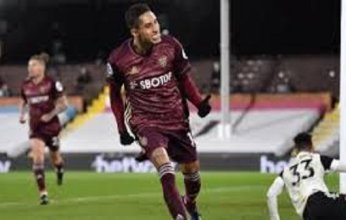 مواجهة قوية.. شاهد بث مباشر لمباراة ليدز يونايتد وفولهام في الدوري الإنجليزي