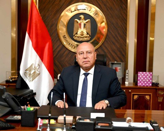 مصر.. وزير الصناعة والنقل يلتقي رؤساء كبرى الشركات النمساوية في السكك الحديدية مصر.. وزير الصناعة والنقل يلتقي رؤساء كبرى الشركات النمساوية في السكك الحديدية