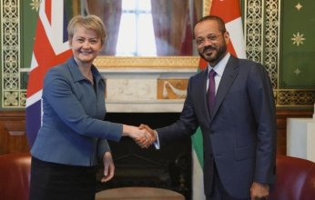 سلطنة عمان وبريطانيا تبحثان تعزيز العلاقات والمستجدات الإقليمية والدولية