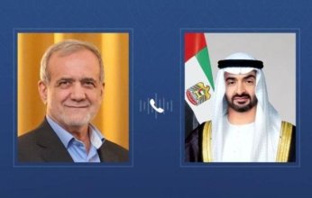 رئيس الإمارات يؤكد للرئيس الإيراني دعم بلاده كل ما يعزز أمن المنطقة