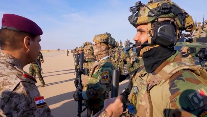 وزارة الدفاع العراقية تعلن إكمال انسحاب القوات الأمريكية من قاعدة "عين الأسد" وزارة الدفاع العراقية تعلن إكمال انسحاب القوات الأمريكية من قاعدة "عين الأسد"