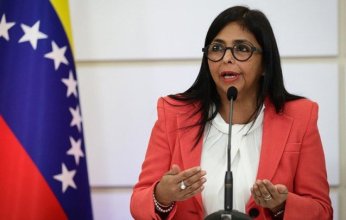 حدث ليلًا.. المحكمة العليا في فنزويلا تكلف نائبة الرئيس بتولي منصب الرئيس بالوكالة في غيابه