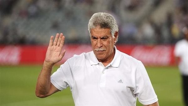 كريم شحاتة يطمئن الجماهير على صحة المعلم بعد خروجه من المستشفى كريم شحاتة يطمئن الجماهير على صحة المعلم بعد خروجه من المستشفى