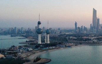 الأرصاد الجوية الكويتية: رياح مغبرة وأمطار متفرقة في عطلة نهاية الأسبوع والطقس معتدل نهارا وشديد البرودة ليلا