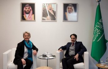 السعودية وبريطانيا تبحثان تعزيز علاقات التعاون الثنائي بين البلدين