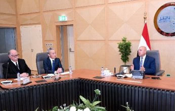 كامل الوزير يبحث مع تويوتا ضخ استثمارات جديدة لتعزيز قطاع النقل في مصر