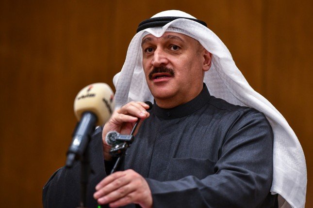 العوضي: الجراحة الروبوتية ركيزة أساسية بمنظومة التطوير الجراحي في الكويت العوضي: الجراحة الروبوتية ركيزة أساسية بمنظومة التطوير الجراحي في الكويت