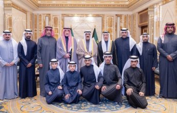 أمير الكويت يستقبل اليوسف وأهالي شهيدي الواجب سعود الخمسان ومحمد الهاجري
