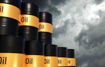 الأسواق العالمية.. النفط يهبط بعد توصّل بغداد وكردستان لاتفاق للتصدير عبر ميناء جيهان التركي