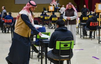 بأجواء منضبطة وإجراءات ميسرة.. 33.4 ألف طالب بالصف الـ12 يبدأون اختبارات نهاية الفصل الأول في الكويت