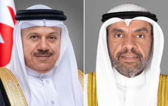 هاتفيًا.. وزير الخارجية الكويتي يستعرض العلاقات الثنائية مع نظيره البحريني