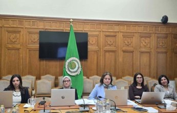 لجنة المراة العربية تناقش التمكين الاقتصادي والاجتماعي ومناهضة العنف ضد المرأة