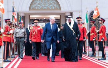 رئيس الاتحاد السويسري يصل إلى الكويت في زيارة رسمية