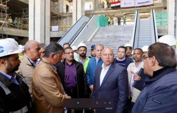 مصر.. كامل الوزير يتفقد أعمال القطار الكهربائي السريع من العلمين إلى الإسكندرية