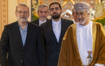 سلطان عمان يؤكد أهمية العودة لطاولة المفاوضات بين الولايات المتحدة وإيران
