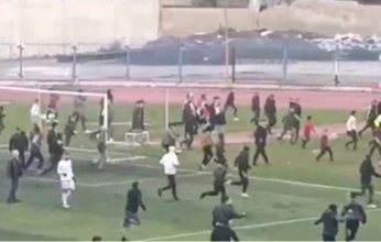اعتداء على حكم في إدلب ومشاجرات بين الجماهير في اللاذقية بالدوري السوري