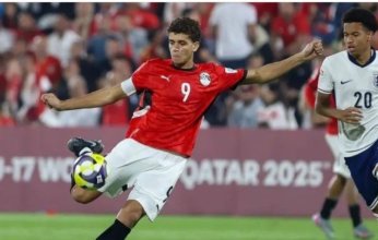 لاعب منتخب مصر يغادر المعسكر بعد استدعاء برشلونة