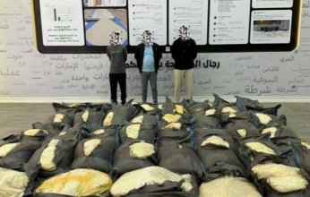 تنسيق أمني إماراتي كويتي يوجّه ضربة قاصمة لشبكة كبتاغون دولية ويضبط 14 مليون قرص