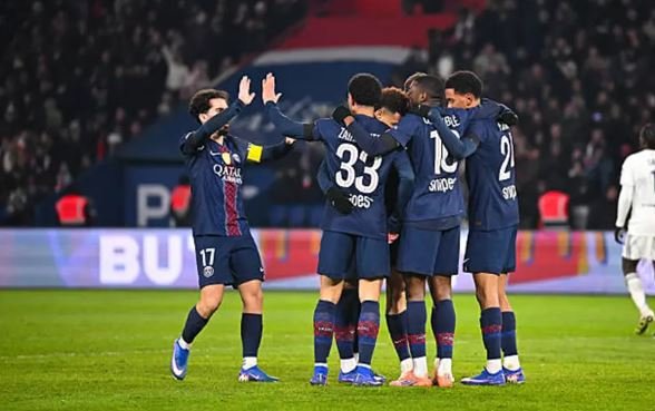 مواجهة قوية.. بث مباشر لمباراة باريس سان جيرمان ومارسيليا في الدوري الفرنسي مواجهة قوية.. بث مباشر لمباراة باريس سان جيرمان ومارسيليا في الدوري الفرنسي