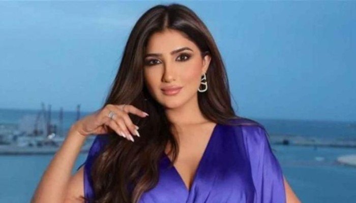 مي عمر تشكر كل من قدم لها واجب العزاء في وفاة والدها مي عمر تشكر كل من قدم لها واجب العزاء في وفاة والدها