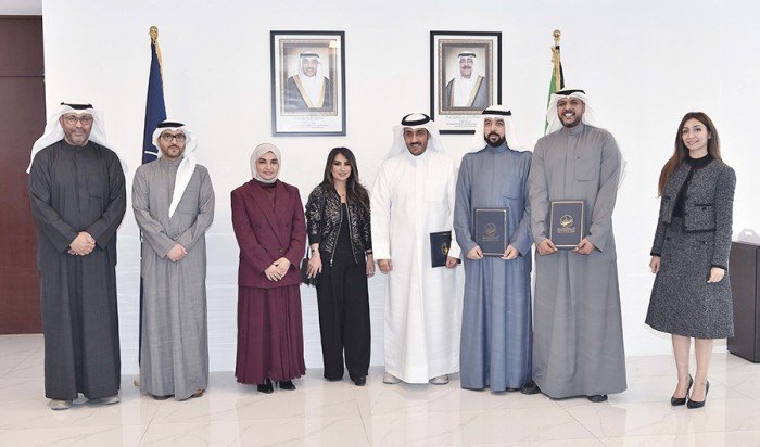 الكويت.. «الصندوق الوطني» يسلّم أول شهادة اعتماد لحاضنة أعمال حكومية وشهادتي اعتماد للقطاع الخاص الكويت.. «الصندوق الوطني» يسلّم أول شهادة اعتماد لحاضنة أعمال حكومية وشهادتي اعتماد للقطاع الخاص