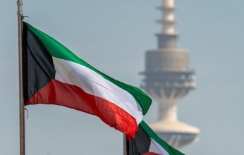 بلدية الكويت تصدر الدليل الشامل لرفع علم الكويت في الأعياد الوطنية