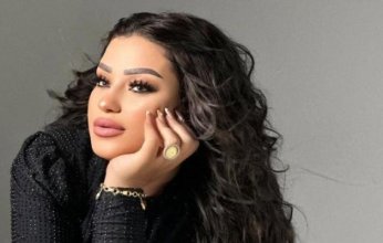 بعد واقعة مثيرة للجدل في حفل زفاف.. نقابة الموسيقيين توقف مطربة شعبية عن الغناء