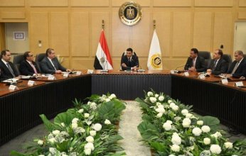 مصر.. وزير الصناعة يوجّه بتحديث الاستراتيجية وتعزيز الأداء المؤسسي لخدمة مجتمع المستثمرين