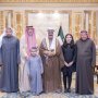 أمير الكويت يستقبل رئيس مجلس الوزراء بالإنابة وزير الداخلية وأسرة شهيد الواجب خالد الشرف 4 khaligyoun54082
