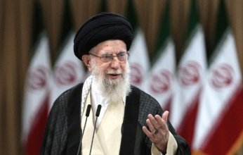 مسؤول إيراني: خامنئي ليس في طهران.. وتم نقله إلى مكان آمن
