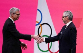 الرئيس التنفيذي لـ«أولمبياد 2028» يدعم واسرمان بقوة
