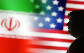 واشنطن تمنح طهران مهلة 15 يوماً للاتفاق النووي وسط تصعيد عسكري وتحذيرات متبادلة