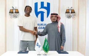 الهلال السعودي يعلن تعاقده مع الفرنسي "ميتي"