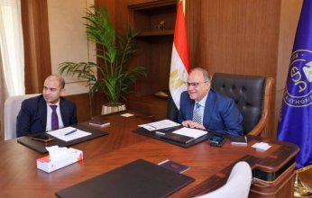 رئيس هيئة الدواء المصرية يعقد اجتماعًا مع المدير العام للهيئة الإيفوارية لتنظيم المنتجات الصيدلانية