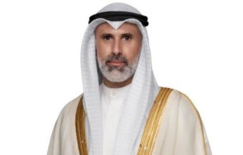 وزير الخارجية الكويتي ونظيره القطري يناقشان تطورات الأحداث الراهنة في المنطقة