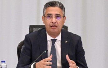مصر تخفض سعر الدواجن المجمدة لـ100 جنيه للكيلو
