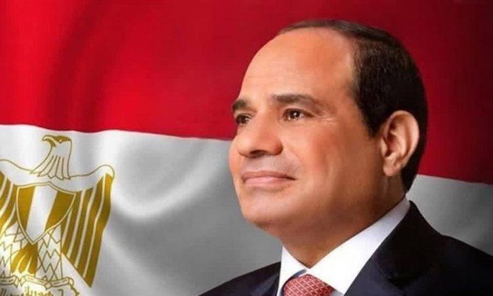 الرئيس السيسي يشاهد أحدث الطائرات المنضمة إلى شركة مصر للطيران بمطار القاهرة الرئيس السيسي يشاهد أحدث الطائرات المنضمة إلى شركة مصر للطيران بمطار القاهرة