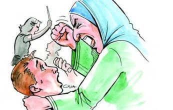 "تجردت من الإنسانية.. أم تقتل طفلها المريض بعد ضربه حتى الموت"